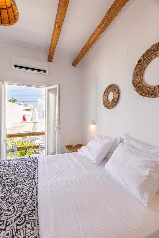 Parosquare Central Suites Kültér fotó